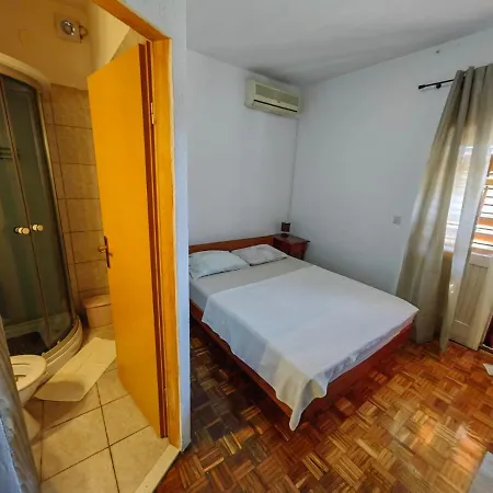 Centraly Located 1 Gostinjska kuća *